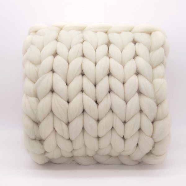 White Suare Cushion wool XXL