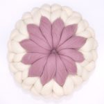 Flower Cushion White and Pink Mauve wool Super chuncky